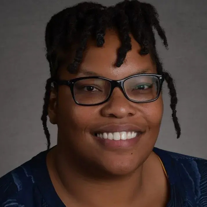 photo of Regina Lewis